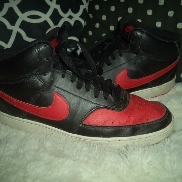BLACK-RED NIKE SNEAKERS COURT VISION MID CASUAL SHOES DM868-001~MENS SIZE 11.5 - Picture 3 of 7